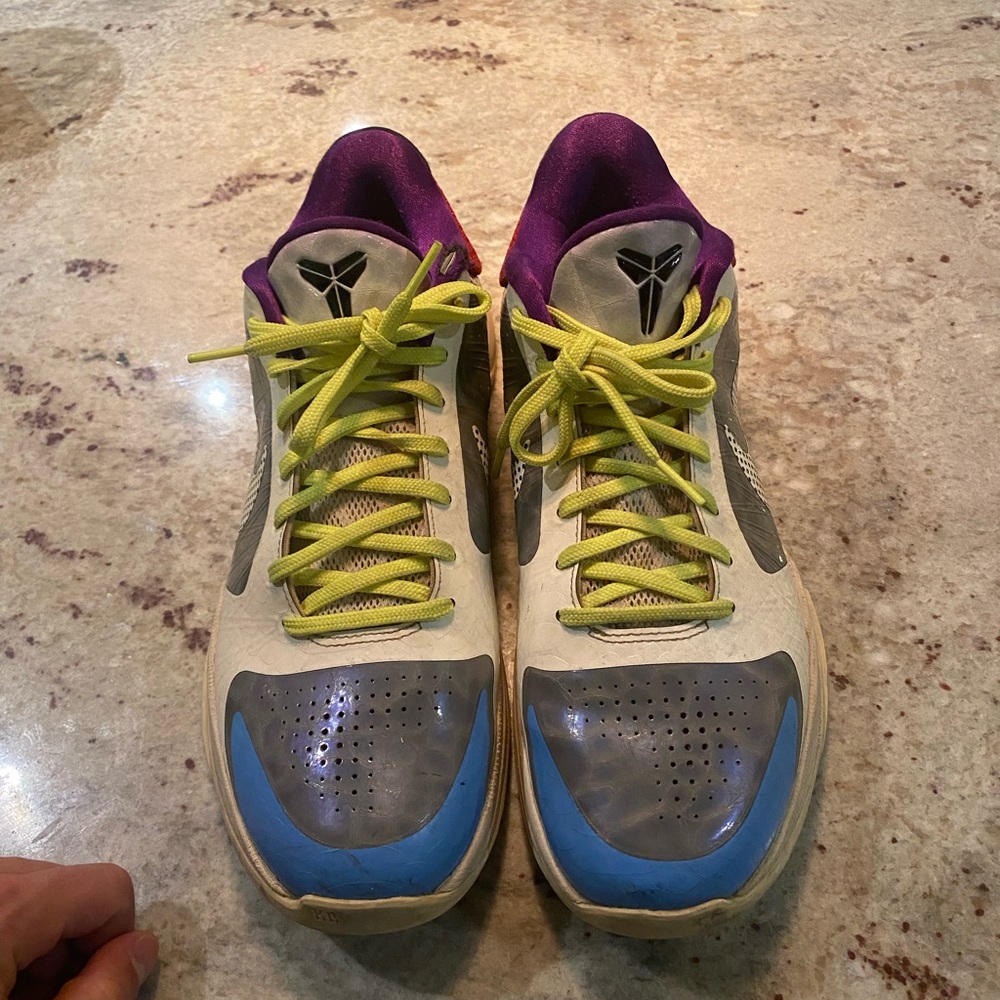 Nike- Kobe Zoom 5 “PJ Tucker” Size 11 (Mens), fair condition, no box.